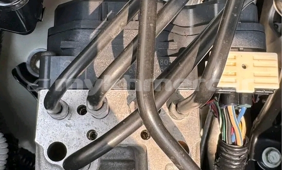 Buy Used Lexus RX 330 White Car in Neak Leung in Prey Veng Province Buy Used Lexus RX 330 White Car in Neak Leung in Prey Veng Province