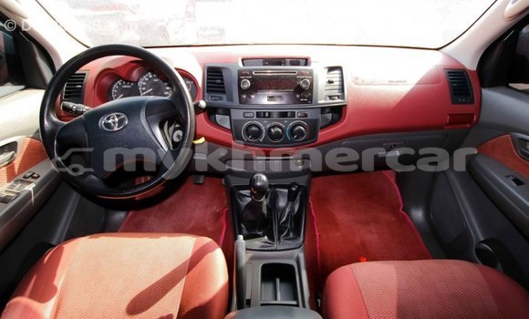 Buy Import Toyota Hilux Red Car in Import - Dubai in Kampot Province Buy Import Toyota Hilux Red Car in Import - Dubai in Kampot Province