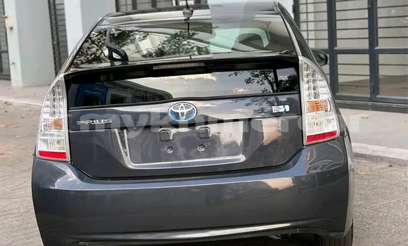 Buy Used Toyota Prius Black Car in Chbar Mon in Kampong Speu Province Buy Used Toyota Prius Black Car in Chbar Mon in Kampong Speu Province