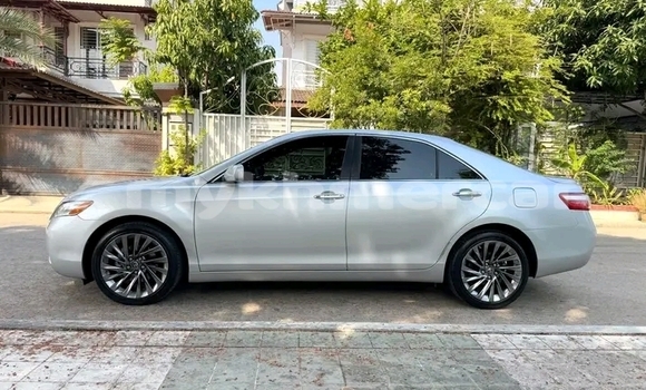 Buy Used Toyota Camry Other Car in Chbar Mon in Kampong Speu Province Buy Used Toyota Camry Other Car in Chbar Mon in Kampong Speu Province