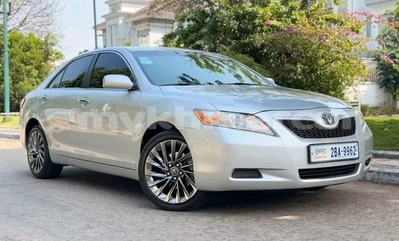 Buy Used Toyota Camry Other Car in Chbar Mon in Kampong Speu Province Buy Used Toyota Camry Other Car in Chbar Mon in Kampong Speu Province