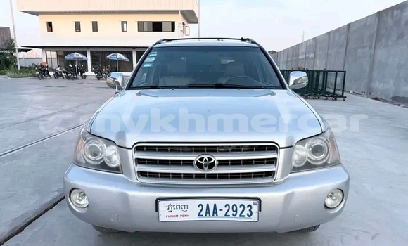 Buy Used Toyota Highlander Other Car in Chbar Mon in Kampong Speu Province Buy Used Toyota Highlander Other Car in Chbar Mon in Kampong Speu Province