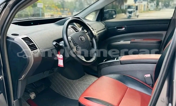 Buy Used Toyota Prius Other Car in Chbar Mon in Kampong Speu Province Buy Used Toyota Prius Other Car in Chbar Mon in Kampong Speu Province