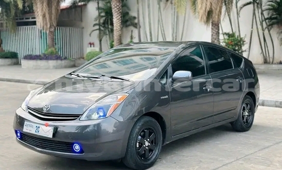 Buy Used Toyota Prius Other Car in Chbar Mon in Kampong Speu Province Buy Used Toyota Prius Other Car in Chbar Mon in Kampong Speu Province