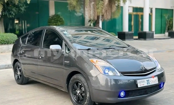 Buy Used Toyota Prius Other Car in Chbar Mon in Kampong Speu Province Buy Used Toyota Prius Other Car in Chbar Mon in Kampong Speu Province
