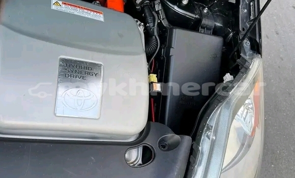 Buy Used Toyota Prius Black Car in Chbar Mon in Kampong Speu Province Buy Used Toyota Prius Black Car in Chbar Mon in Kampong Speu Province
