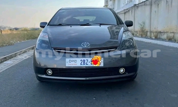 Buy Used Toyota Prius Black Car in Chbar Mon in Kampong Speu Province Buy Used Toyota Prius Black Car in Chbar Mon in Kampong Speu Province