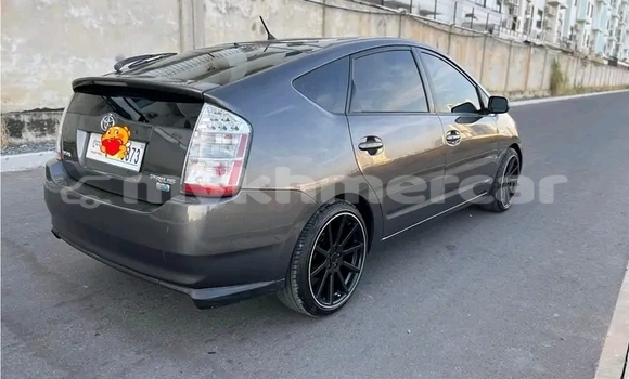 Buy Used Toyota Prius Black Car in Chbar Mon in Kampong Speu Province Buy Used Toyota Prius Black Car in Chbar Mon in Kampong Speu Province