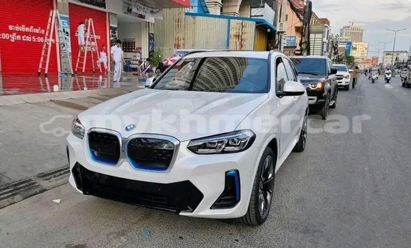 Buy Used BMW ix White Car in Khemarak Phoumin in Koh Kong Province Buy Used BMW ix White Car in Khemarak Phoumin in Koh Kong Province