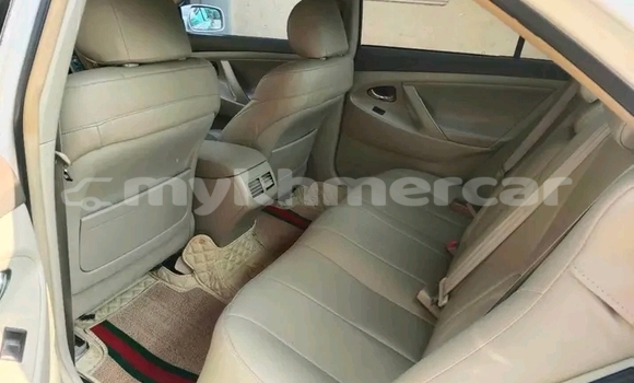 Buy Used Toyota Camry White Car in Chbar Mon in Kampong Speu Province Buy Used Toyota Camry White Car in Chbar Mon in Kampong Speu Province