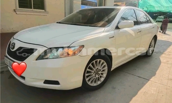 Buy Used Toyota Camry White Car in Chbar Mon in Kampong Speu Province Buy Used Toyota Camry White Car in Chbar Mon in Kampong Speu Province