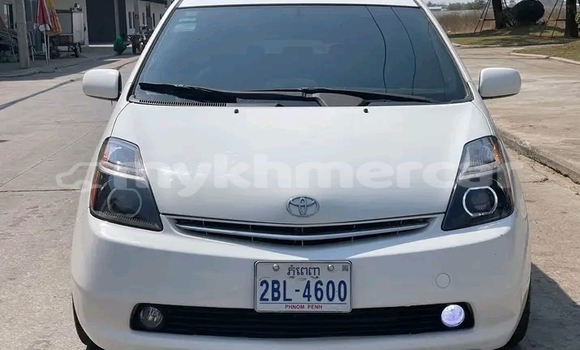 ទិញ បានប្រើ Toyota Prius White ឡាន} ក្នុង Chbar Mon ក្នុង Kampong Speu Province ទិញ បានប្រើ Toyota Prius White ឡាន} ក្នុង Chbar Mon ក្នុង Kampong Speu Province