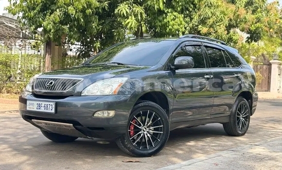 Buy Used Lexus RX 330 Other Car in Chbar Mon in Kampong Speu Province Buy Used Lexus RX 330 Other Car in Chbar Mon in Kampong Speu Province