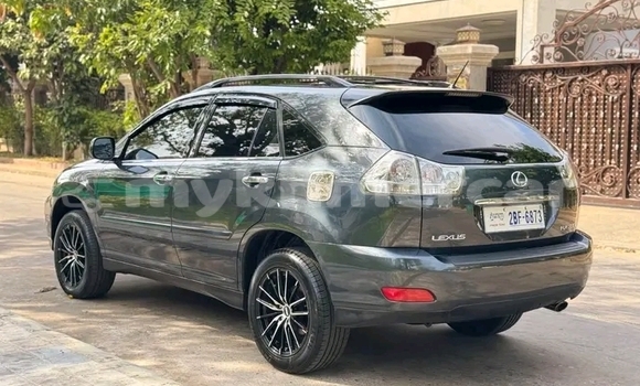 Buy Used Lexus RX 330 Other Car in Chbar Mon in Kampong Speu Province Buy Used Lexus RX 330 Other Car in Chbar Mon in Kampong Speu Province