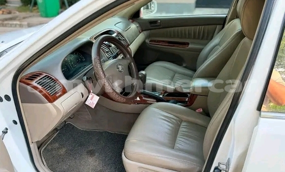 Buy Used Toyota Camry White Car in Chbar Mon in Kampong Speu Province Buy Used Toyota Camry White Car in Chbar Mon in Kampong Speu Province