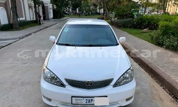 Buy Used Toyota Camry White Car in Chbar Mon in Kampong Speu Province Buy Used Toyota Camry White Car in Chbar Mon in Kampong Speu Province