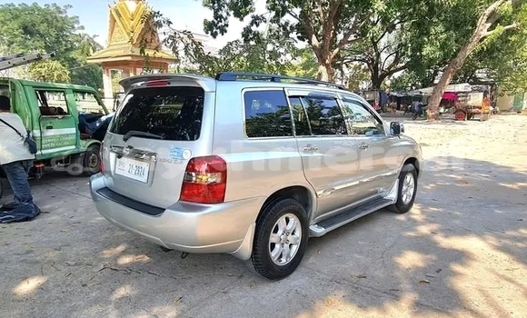 ទិញ បានប្រើ Toyota Highlander Other ឡាន} ក្នុង Chbar Mon ក្នុង Kampong Speu Province ទិញ បានប្រើ Toyota Highlander Other ឡាន} ក្នុង Chbar Mon ក្នុង Kampong Speu Province