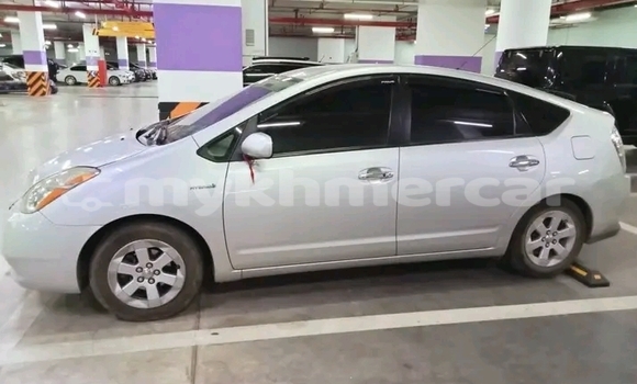 Buy Used Toyota Prius Other Car in Chbar Mon in Kampong Speu Province Buy Used Toyota Prius Other Car in Chbar Mon in Kampong Speu Province