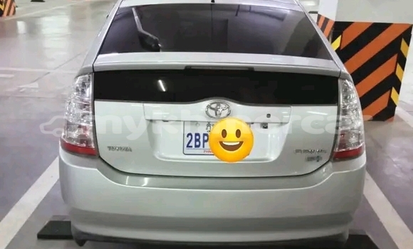 Buy Used Toyota Prius Other Car in Chbar Mon in Kampong Speu Province Buy Used Toyota Prius Other Car in Chbar Mon in Kampong Speu Province