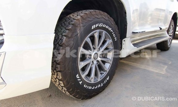 Buy Import Toyota Prado White Car in Import - Dubai in Kampot Province Buy Import Toyota Prado White Car in Import - Dubai in Kampot Province