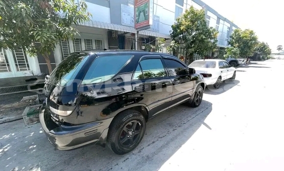 ទិញ បានប្រើ Toyota Prius c Black ឡាន} ក្នុង Chbar Mon ក្នុង Kampong Speu Province ទិញ បានប្រើ Toyota Prius c Black ឡាន} ក្នុង Chbar Mon ក្នុង Kampong Speu Province