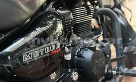 Acheter Occasion Moto Royal Enfield CLASSIC Rouge à Phnom Penh, Phnom Penh Acheter Occasion Moto Royal Enfield CLASSIC Rouge à Phnom Penh, Phnom Penh