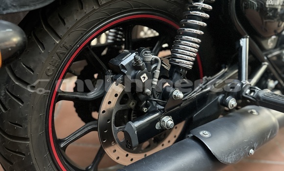 Acheter Occasion Moto Royal Enfield CLASSIC Rouge à Phnom Penh, Phnom Penh Acheter Occasion Moto Royal Enfield CLASSIC Rouge à Phnom Penh, Phnom Penh