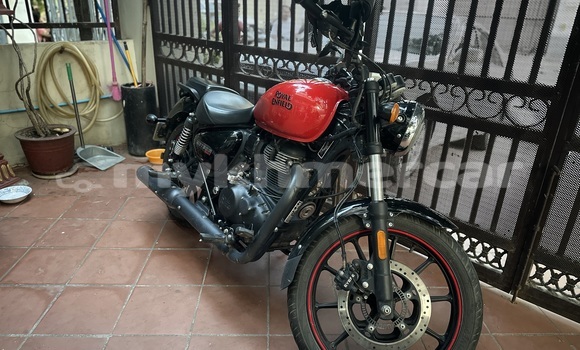 Acheter Occasion Moto Royal Enfield CLASSIC Rouge à Phnom Penh, Phnom Penh Acheter Occasion Moto Royal Enfield CLASSIC Rouge à Phnom Penh, Phnom Penh