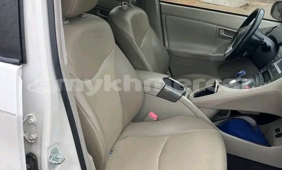 Buy Used Toyota Camry White Car in Chbar Mon in Kampong Speu Province Buy Used Toyota Camry White Car in Chbar Mon in Kampong Speu Province