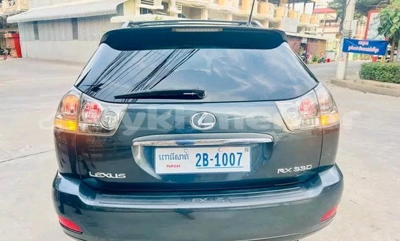 Buy Used Lexus RX 330 Other Car in Chbar Mon in Kampong Speu Province Buy Used Lexus RX 330 Other Car in Chbar Mon in Kampong Speu Province
