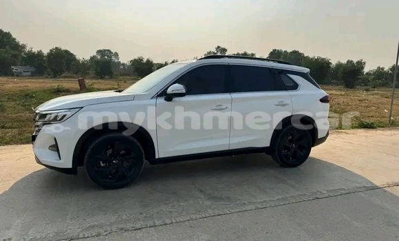 Buy Used GAC Trumpchi GS8 White Car in Chbar Mon in Kampong Speu Province Buy Used GAC Trumpchi GS8 White Car in Chbar Mon in Kampong Speu Province