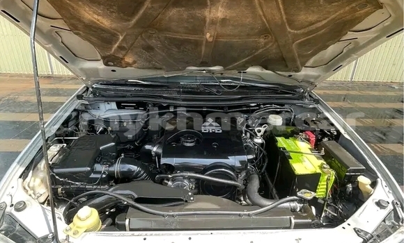 Buy Used Mitsubishi Triton Other Car in Chbar Mon in Kampong Speu Province Buy Used Mitsubishi Triton Other Car in Chbar Mon in Kampong Speu Province