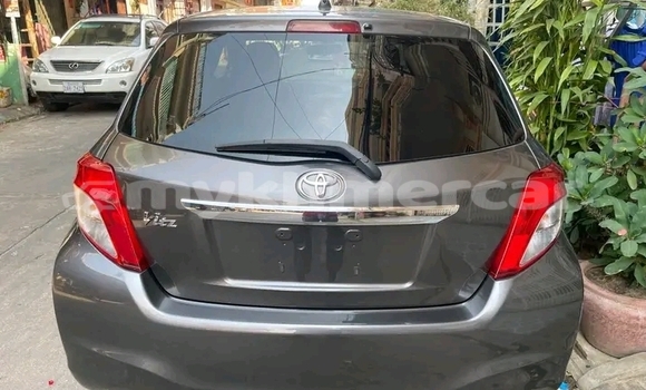 Buy Used Toyota Vitz Other Car in Chbar Mon in Kampong Speu Province Buy Used Toyota Vitz Other Car in Chbar Mon in Kampong Speu Province