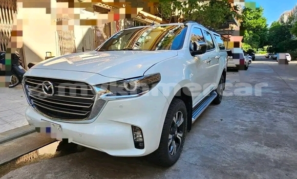 Buy Used Mazda BT-50 White Car in Chbar Mon in Kampong Speu Province Buy Used Mazda BT-50 White Car in Chbar Mon in Kampong Speu Province