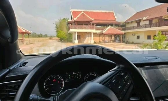 Buy Used Mazda BT-50 White Car in Chbar Mon in Kampong Speu Province Buy Used Mazda BT-50 White Car in Chbar Mon in Kampong Speu Province