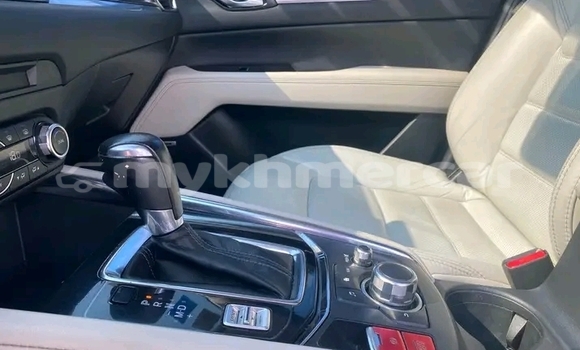Buy Used Mazda CX-5 White Car in Chbar Mon in Kampong Speu Province