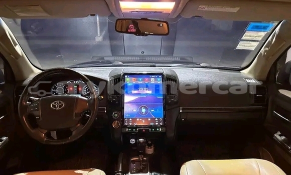 Buy Used Toyota Land Cruiser Black Car in Chbar Mon in Kampong Speu Province Buy Used Toyota Land Cruiser Black Car in Chbar Mon in Kampong Speu Province