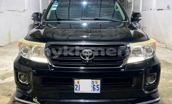 Buy Used Toyota Land Cruiser Black Car in Chbar Mon in Kampong Speu Province Buy Used Toyota Land Cruiser Black Car in Chbar Mon in Kampong Speu Province
