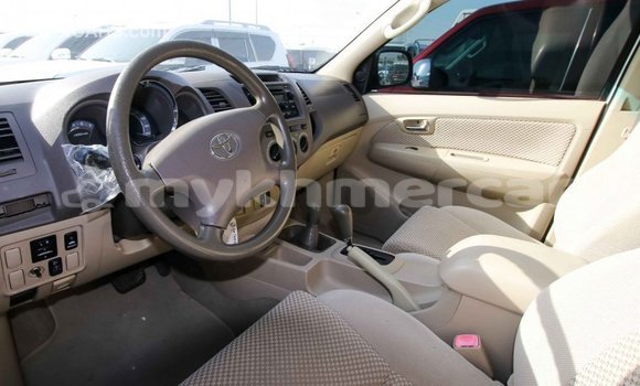 Buy Import Toyota Fortuner White Car in Import - Dubai in Kampot Province Buy Import Toyota Fortuner White Car in Import - Dubai in Kampot Province