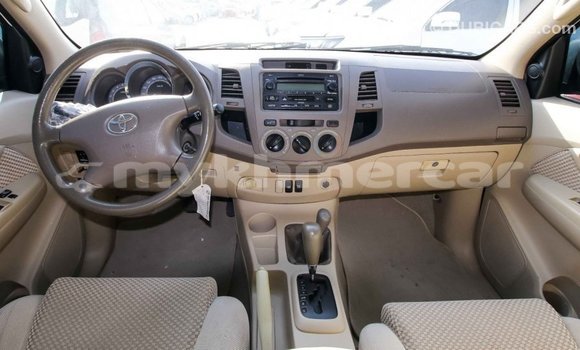Buy Import Toyota Fortuner White Car in Import - Dubai in Kampot Province Buy Import Toyota Fortuner White Car in Import - Dubai in Kampot Province