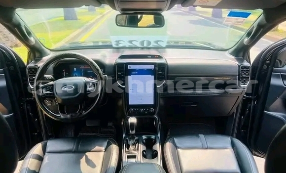 Buy Used Ford Windstar Black Car in Chbar Mon in Kampong Speu Province Buy Used Ford Windstar Black Car in Chbar Mon in Kampong Speu Province