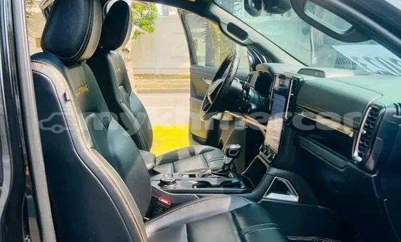 Buy Used Ford Windstar Black Car in Chbar Mon in Kampong Speu Province Buy Used Ford Windstar Black Car in Chbar Mon in Kampong Speu Province