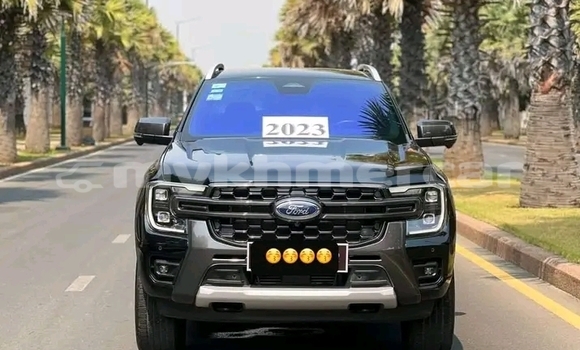 Buy Used Ford Windstar Black Car in Chbar Mon in Kampong Speu Province Buy Used Ford Windstar Black Car in Chbar Mon in Kampong Speu Province