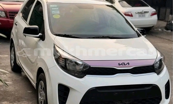 Buy Used Kia Picanto White Car in Chbar Mon in Kampong Speu Province Buy Used Kia Picanto White Car in Chbar Mon in Kampong Speu Province