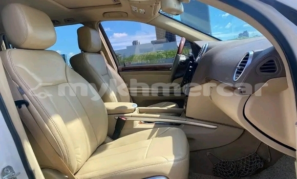 Buy Used Mercedes-Benz AMG GT White Car in Chbar Mon in Kampong Speu Province Buy Used Mercedes-Benz AMG GT White Car in Chbar Mon in Kampong Speu Province