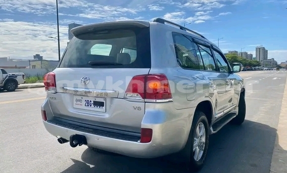 Buy Used Toyota Land Cruiser Other Car in Chbar Mon in Kampong Speu Province Buy Used Toyota Land Cruiser Other Car in Chbar Mon in Kampong Speu Province