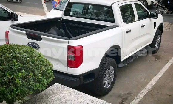 Buy Used Ford Ranger White Car in Chbar Mon in Kampong Speu Province Buy Used Ford Ranger White Car in Chbar Mon in Kampong Speu Province