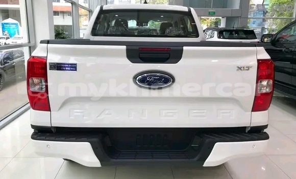 Buy Used Ford Ranger (North America) White Car in Cheom Ksan in Preah Vihear Province Buy Used Ford Ranger (North America) White Car in Cheom Ksan in Preah Vihear Province