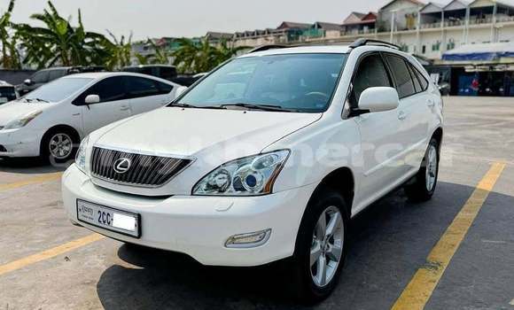 Acheter Occasion Voiture Lexus RX 330 Blanc à Phnom Penh, Phnom Penh Acheter Occasion Voiture Lexus RX 330 Blanc à Phnom Penh, Phnom Penh