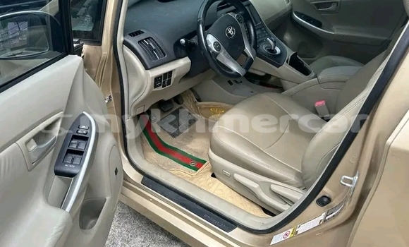 Acheter Occasion Voiture Toyota Prius Autre à Chbar Mon, Kampong Speu Province Acheter Occasion Voiture Toyota Prius Autre à Chbar Mon, Kampong Speu Province